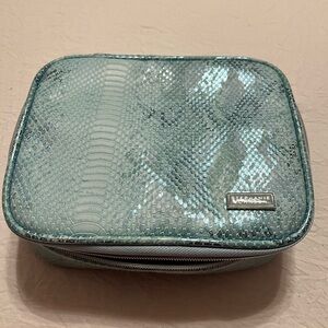 Makeup bag
